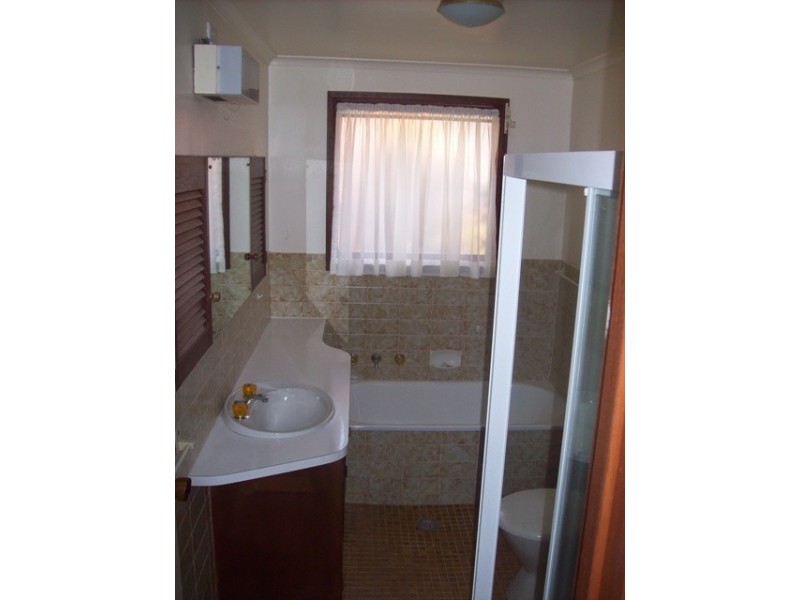 33 Elkedra Close, Hawker ACT 2614