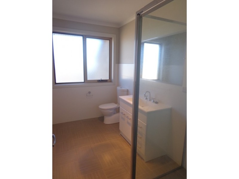 99A Anthony Rolfe Avenue, Gungahlin ACT 2912