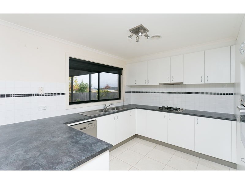 15 Henry Sutton Circuit, Dunlop ACT 2615