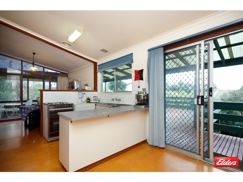 15 Mathieson Crescent, Weetangera ACT 2614