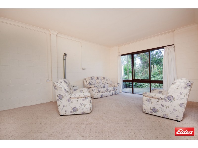 15 Mathieson Crescent, Weetangera ACT 2614