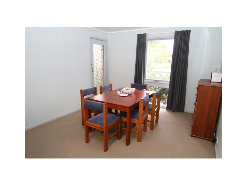 28 Chambers Street, Latham ACT 2615