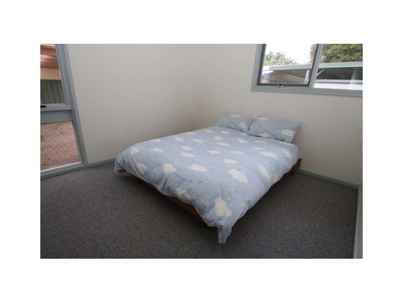 28 Chambers Street, Latham ACT 2615