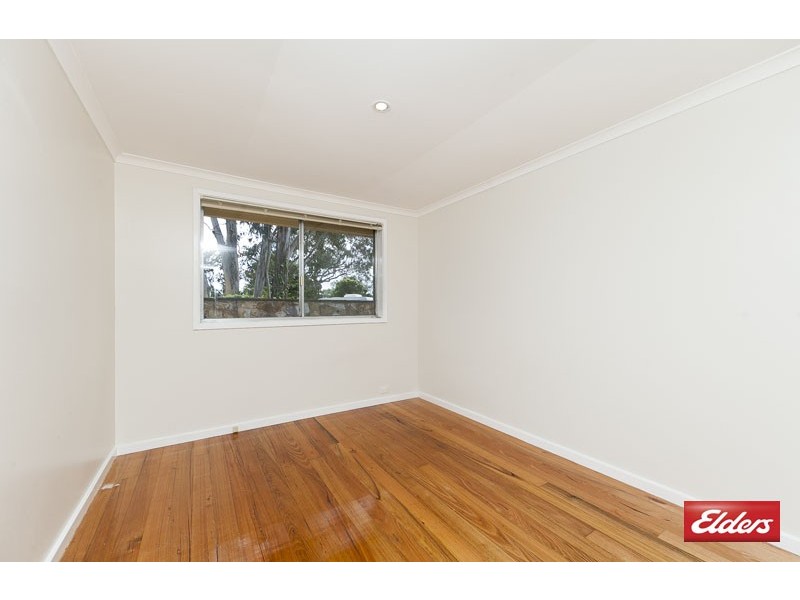7 Clint Place, Macquarie ACT 2614