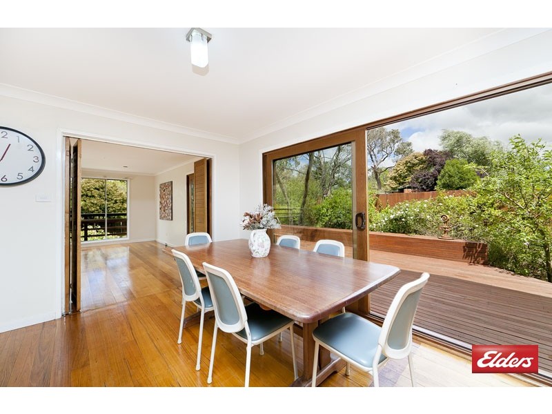 7 Clint Place, Macquarie ACT 2614