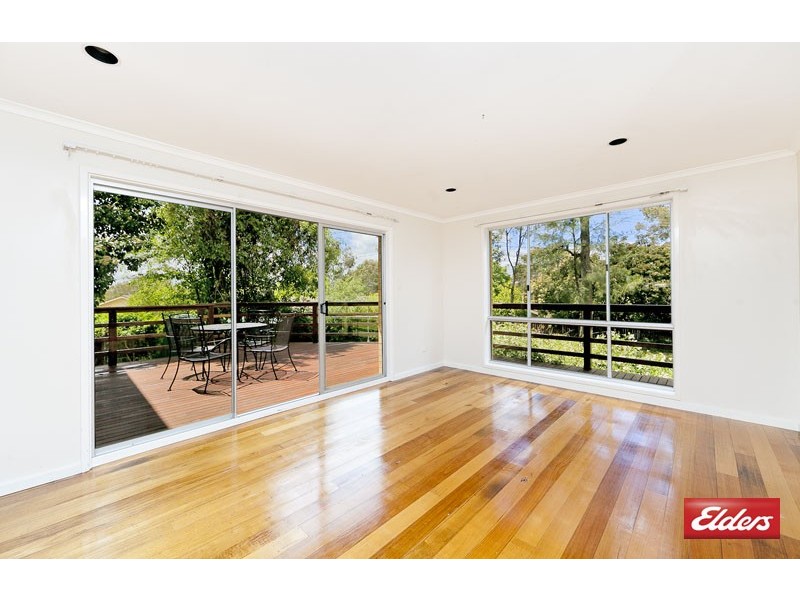 7 Clint Place, Macquarie ACT 2614
