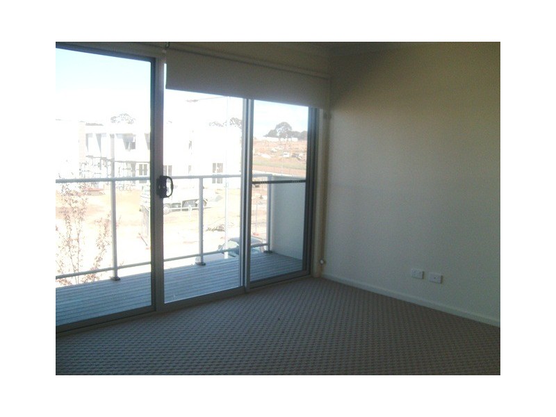 28 Zanci Street, Crace ACT 2911