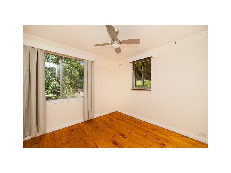 16 Brooks Street, Macquarie ACT 2614