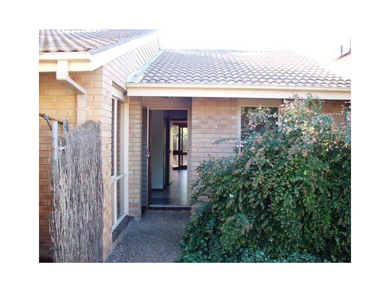 19 Strong Place, Belconnen ACT 2617