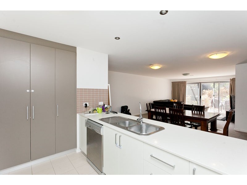 2/3 Bird Place, Flynn ACT 2615