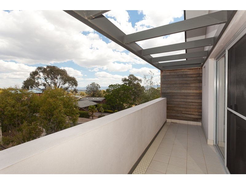 2/3 Bird Place, Flynn ACT 2615