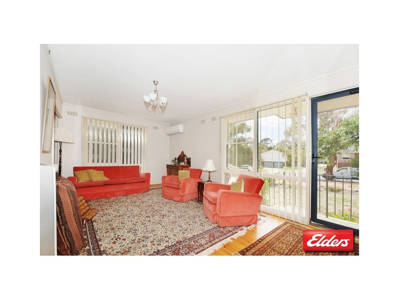12 Macfarland Crescent, Chifley ACT 2606