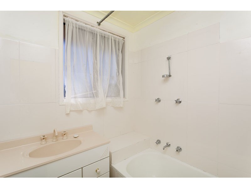 32 Beaurepaire Crescent, Holt ACT 2615