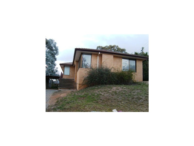 7 Douglass Place, Spence ACT 2615