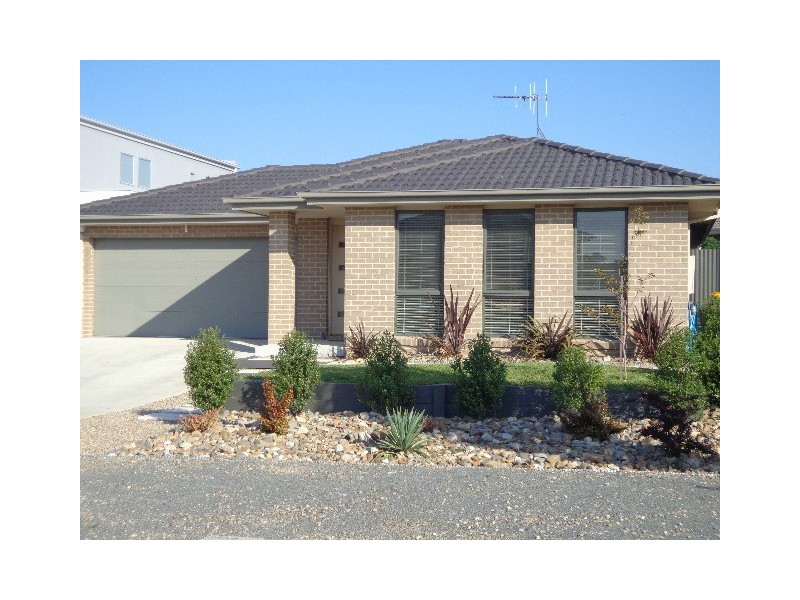 8 Maza Place, Bonner ACT 2914