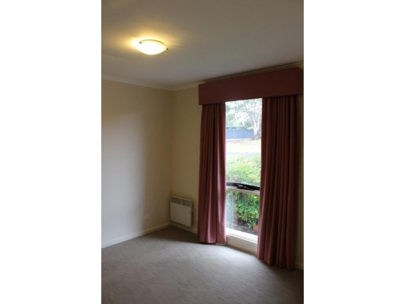 61 Vickers Crescent, Flynn ACT 2615