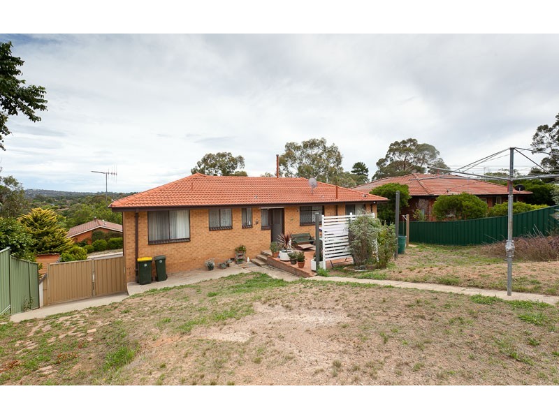 161 Chuculba Crescent, Giralang ACT 2617