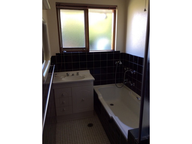 3 Erskine Street, Macquarie ACT 2614