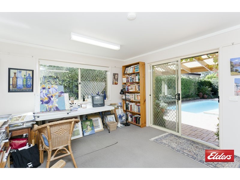 5 Morphy Place, Cook ACT 2614