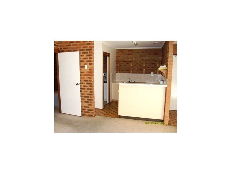 4/26 Moulden Court, Belconnen ACT 2617