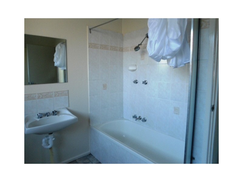 2/3 Carron Street, Page ACT 2614