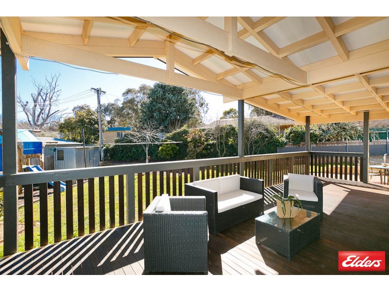 1 Barber Crescent, Flynn ACT 2615