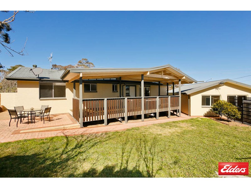 1 Barber Crescent, Flynn ACT 2615