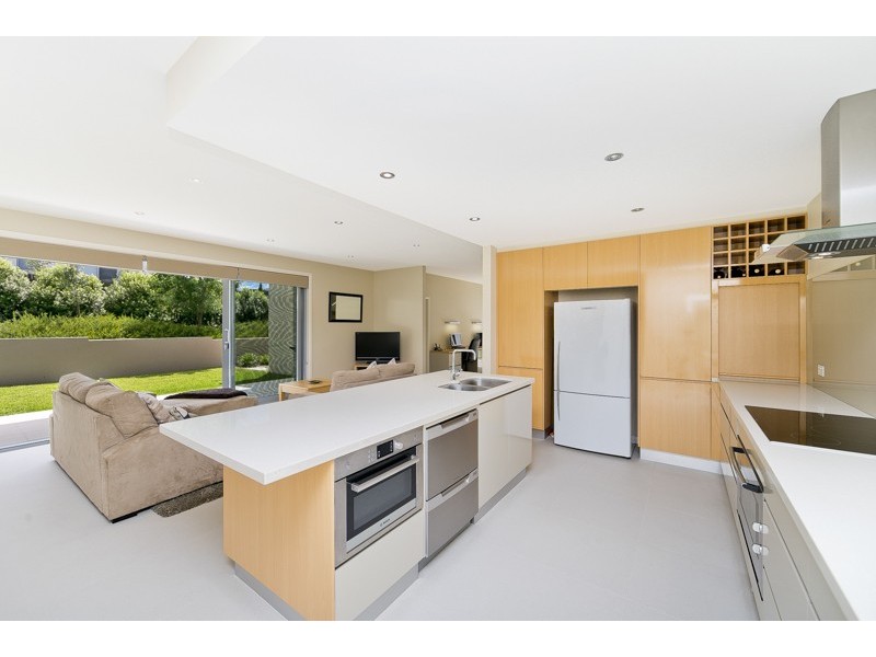 27 Quinane Avenue, Forde ACT 2914