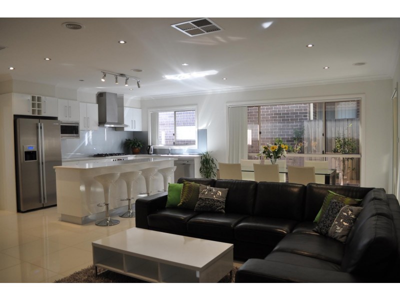 6 Joan Long Street, Franklin ACT 2913