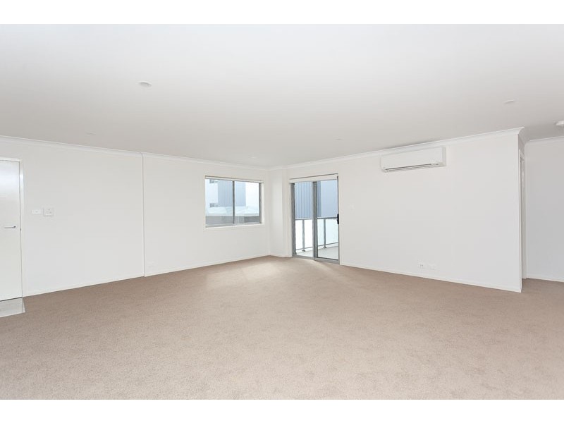 30/119 Redfern Street, Macquarie ACT 2614