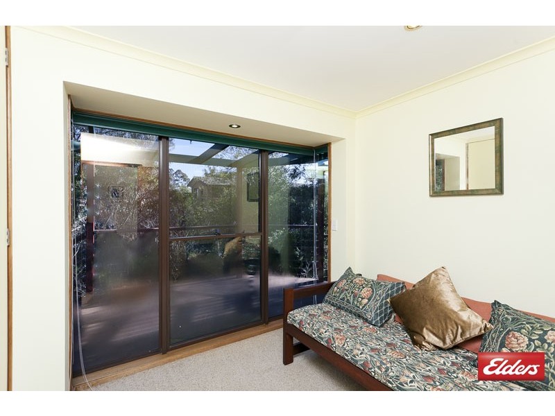 61 Dugdale Street, Cook ACT 2614