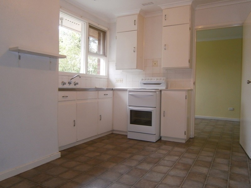 4 Murdoch Street, Lyneham ACT 2602