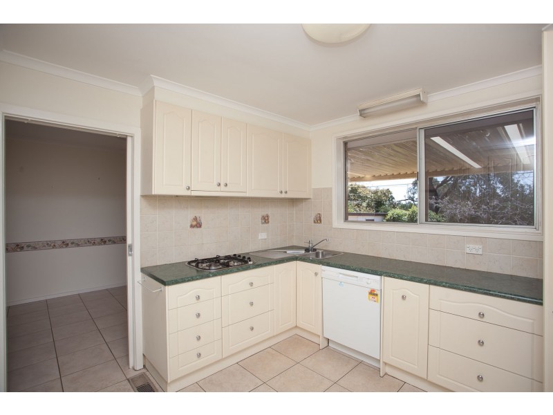 136 Drake Brockman Drive, Holt ACT 2615