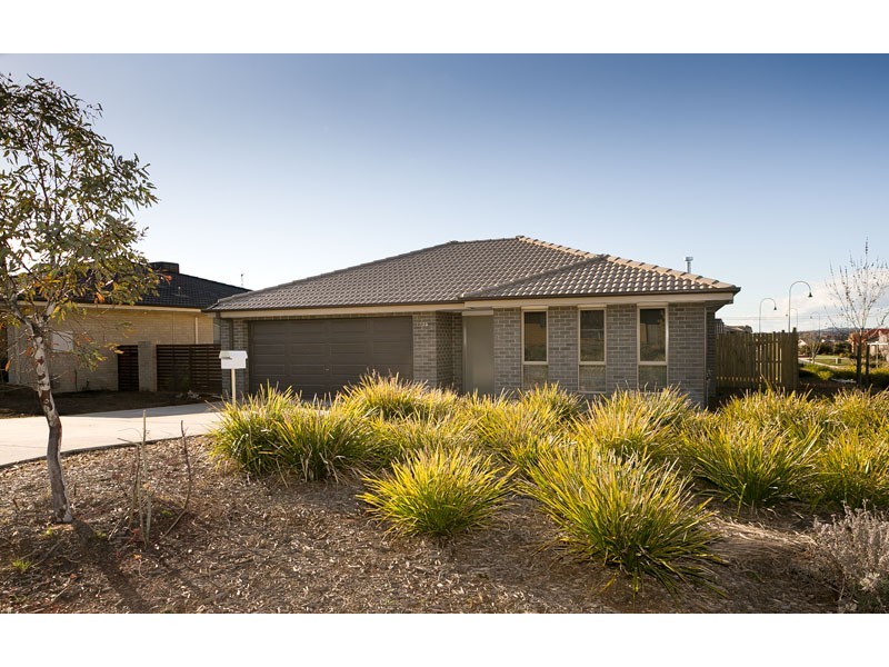 125 Eccles Circuit, Macgregor ACT 2615
