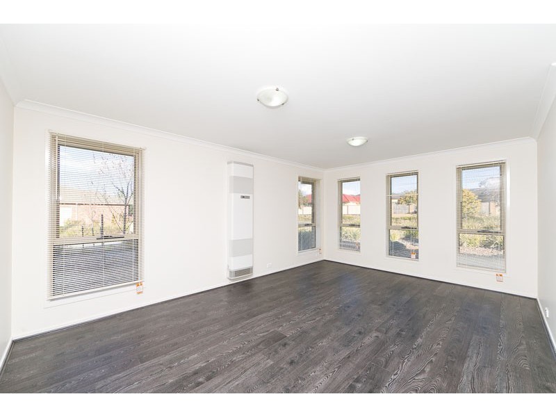 125 Eccles Circuit, Macgregor ACT 2615