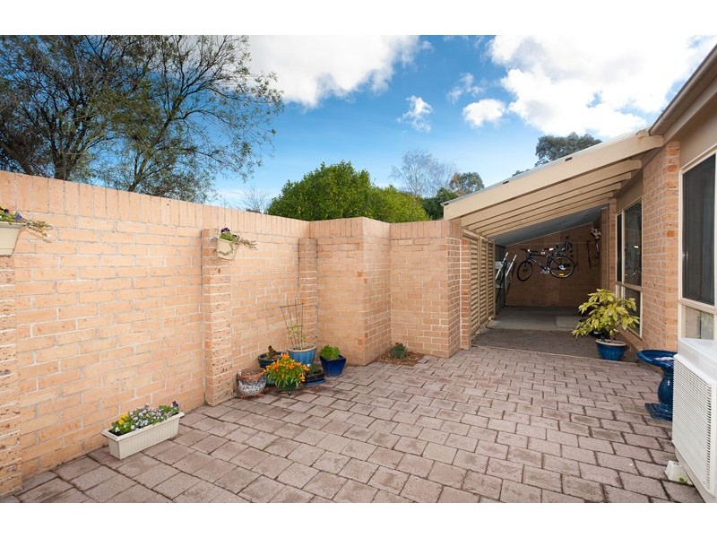 3 Summerville Crescent, Florey ACT 2615