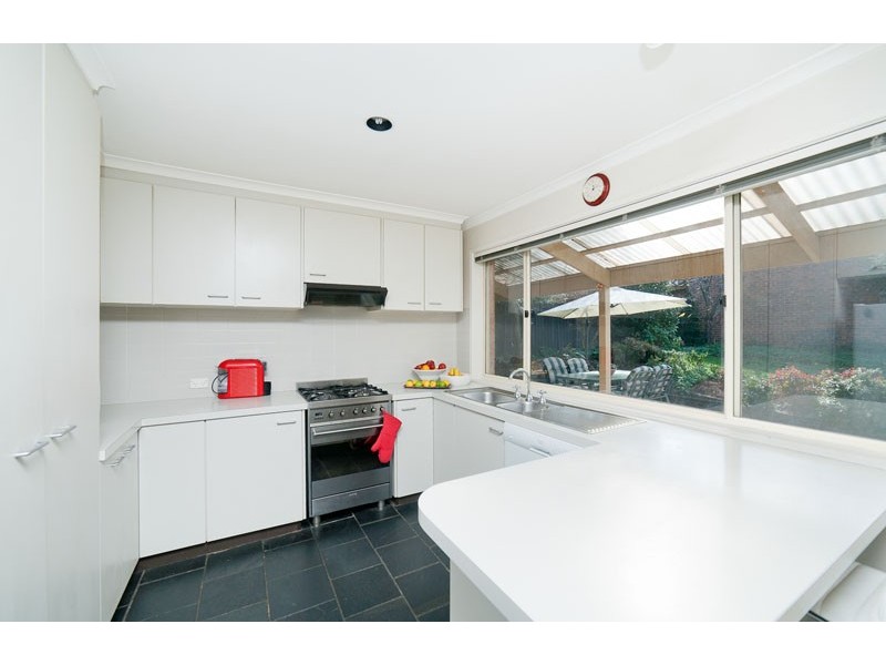 3 Summerville Crescent, Florey ACT 2615