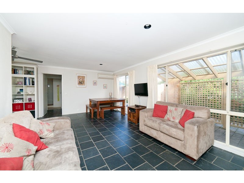 3 Summerville Crescent, Florey ACT 2615