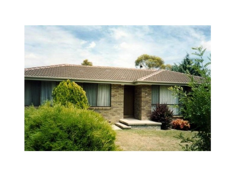 2 Moor Place, Evatt ACT 2617