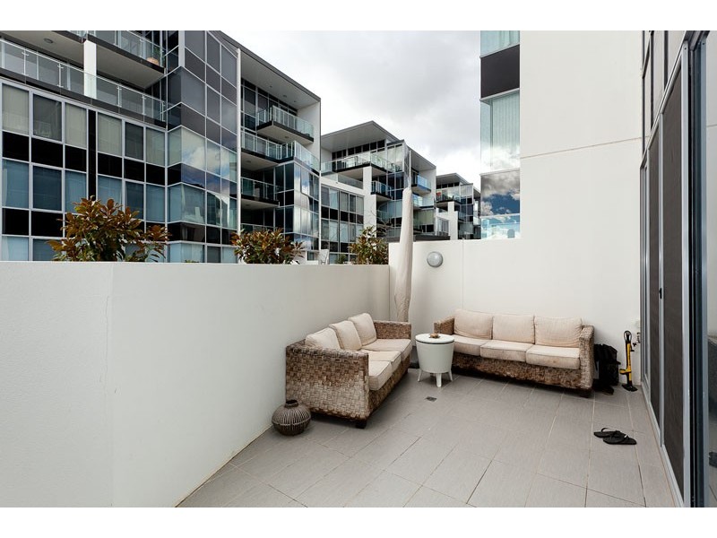 76/11 Trevillian Quay, Kingston ACT 2604