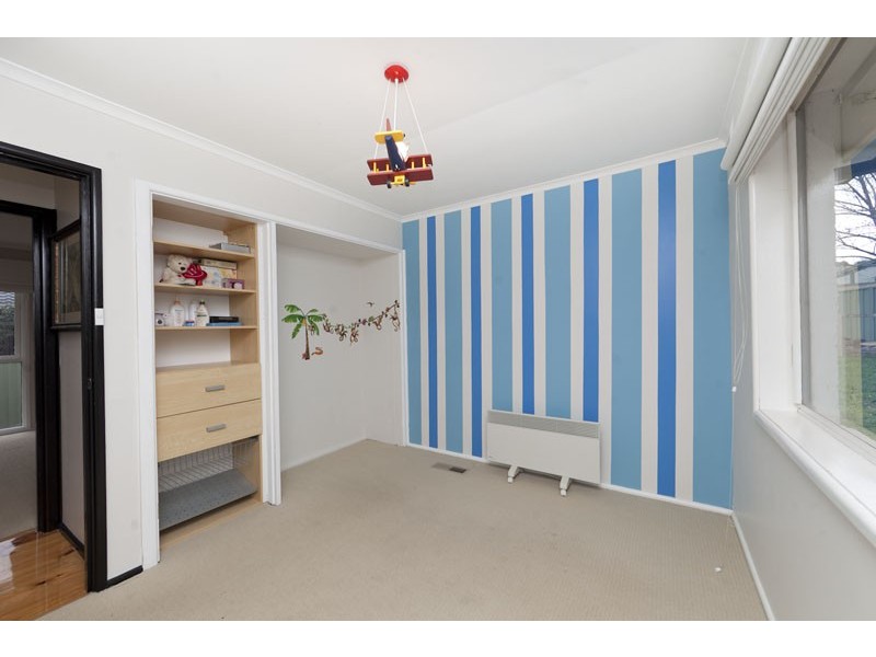 24 Mcdougall Street, Charnwood ACT 2615