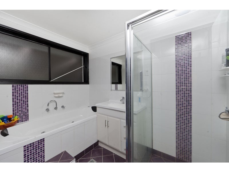 24 Mcdougall Street, Charnwood ACT 2615