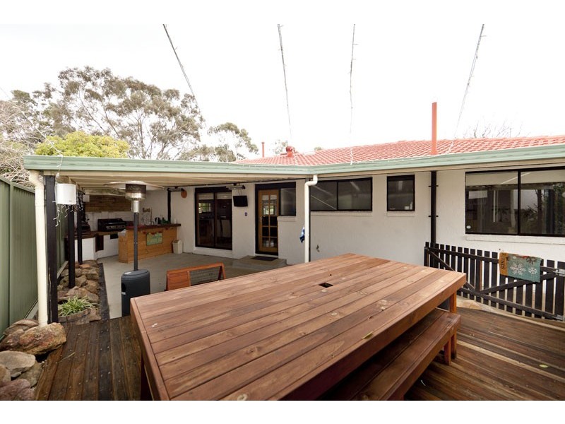 24 Mcdougall Street, Charnwood ACT 2615