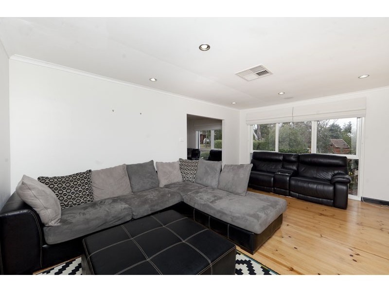 24 Mcdougall Street, Charnwood ACT 2615