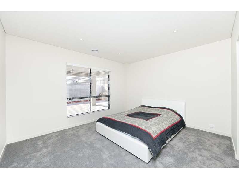 45 Hillcrest Street, Crace ACT 2911