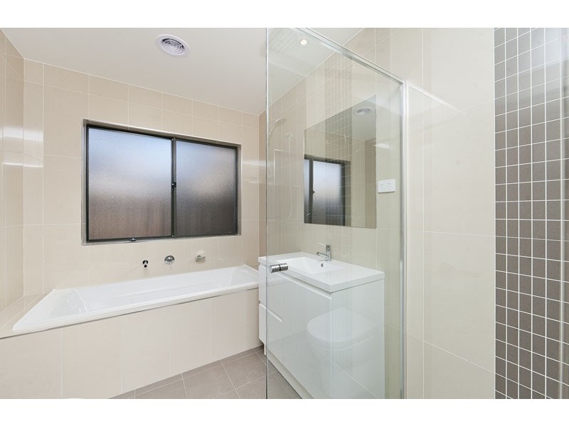 45 Hillcrest Street, Crace ACT 2911