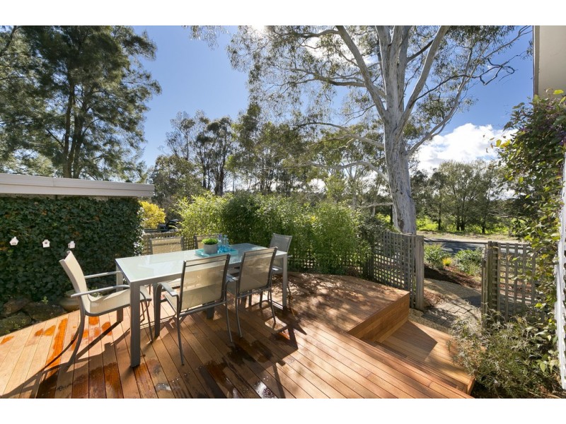 42 Hirschfeld Crescent, Macgregor ACT 2615