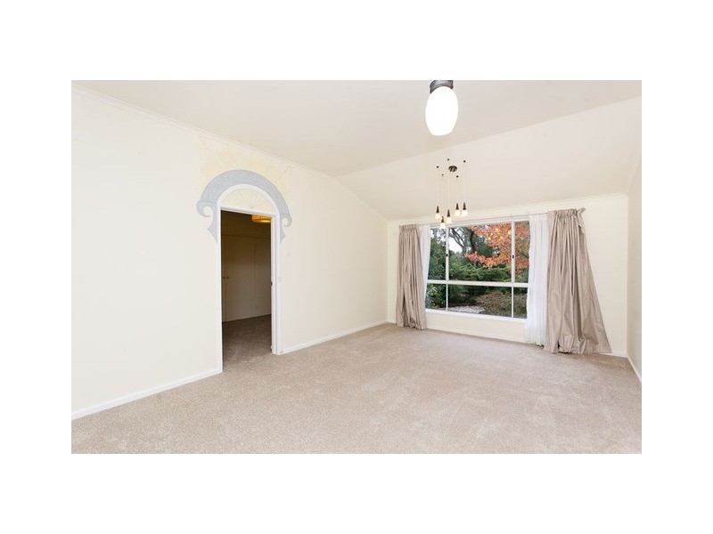 8A Gingana Place, Aranda ACT 2614