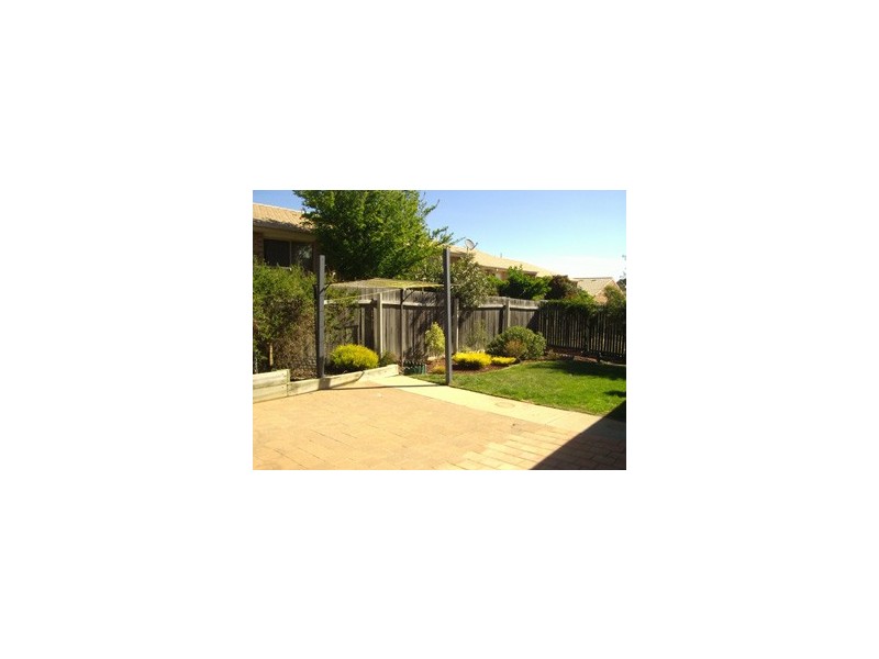 1/19 Elvire Place, Palmerston ACT 2913