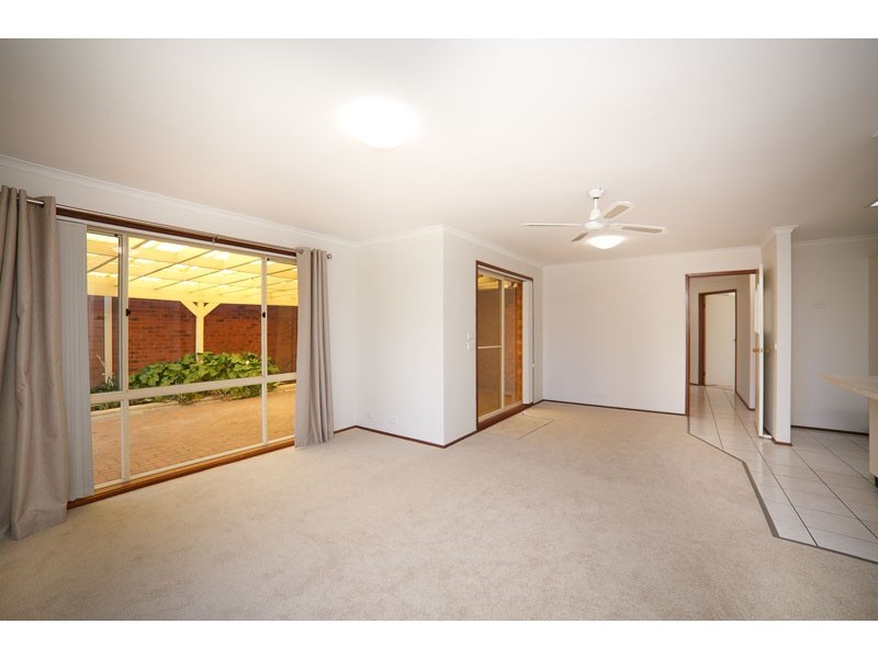 6 Gamban Square, Ngunnawal ACT 2913